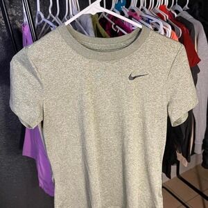Grey‎ Nike Sportswear T-shirt